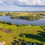 Zielone Wzgorze База отдыха Lipiany