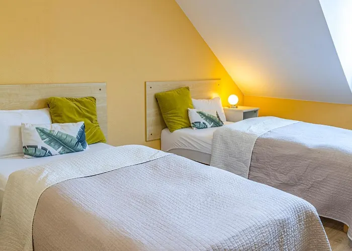 Zielone Wzgórze * Lipiany