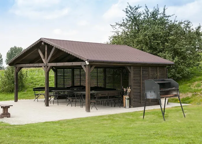 Zielone Wzgorze פארק נופש